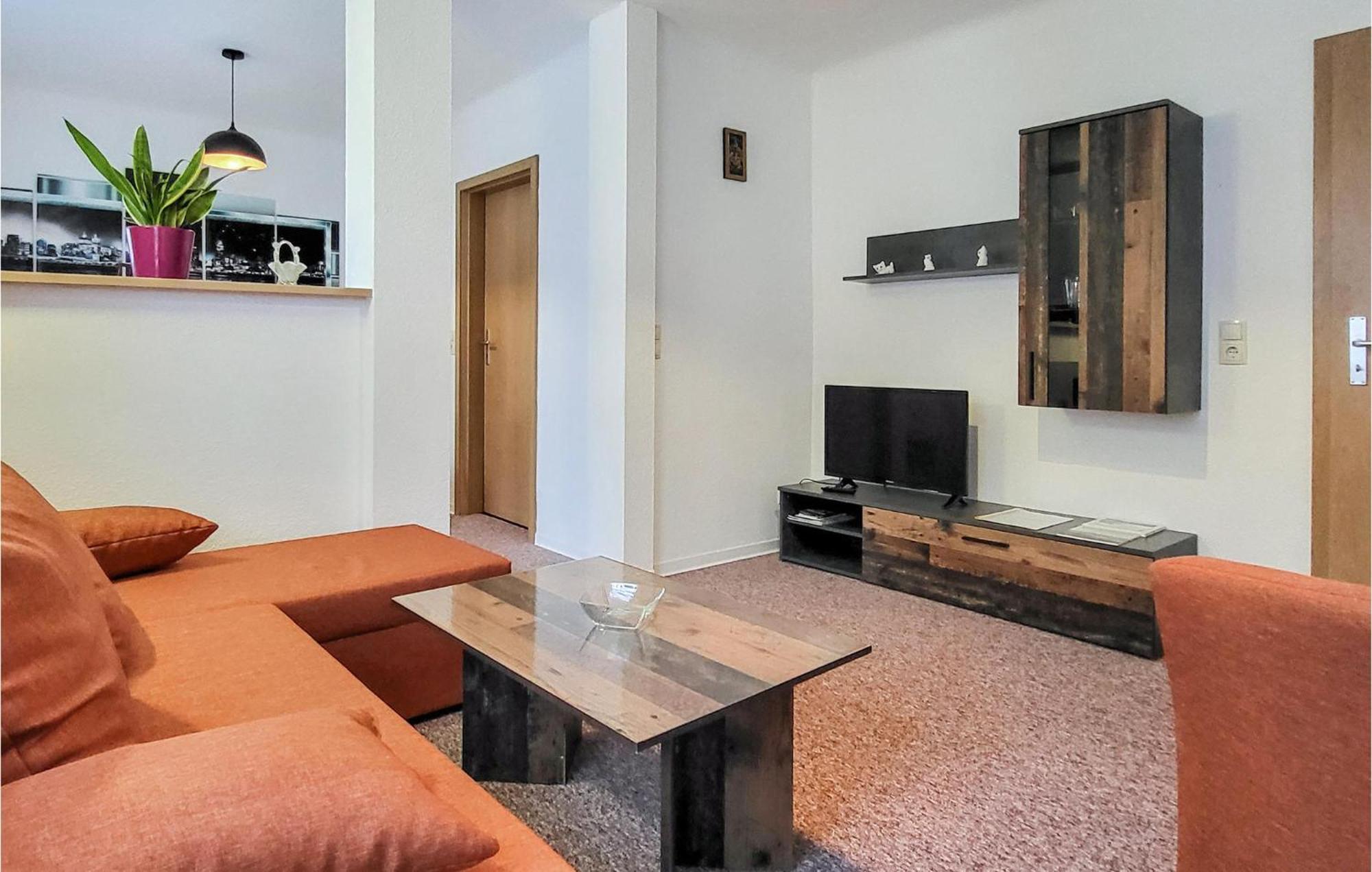 2 Bedroom Nice Apartment In 腓特烈罗达 外观 照片